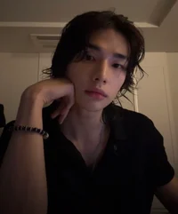 Hwang Hyunjin 