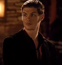 Klaus Mikaelson 01
