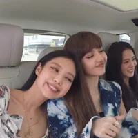 Jennie Lisa Jisoo