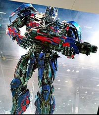 Optimus Prime BAY 1