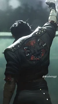 Vi                  