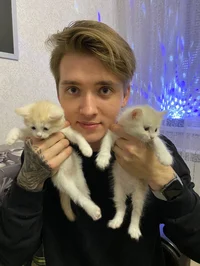 Макс Ващенко