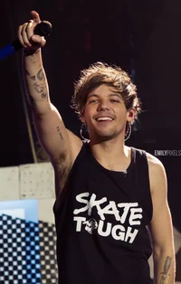 Louis Tomlinson 