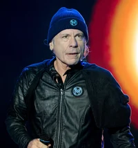 Bruce Dickinson