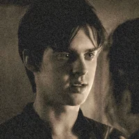 01 GRIFFIN HARKONNEN