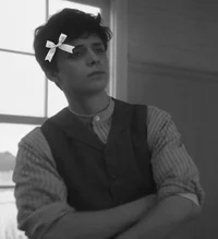 GILBERT B - FEM USER