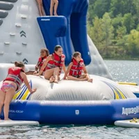 Bikini girl tf water