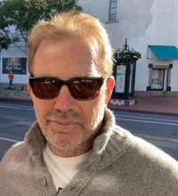Kevin Costner 