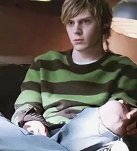 Evan peters