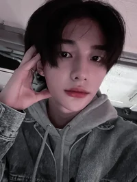 Hwang Hyunjin