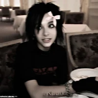 Билл-первый поцелуй