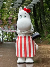 Moominmama mascot