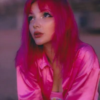 Ника Яплакса