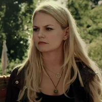 01 - Emma Swan