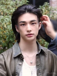 Hwang Hyunjin 