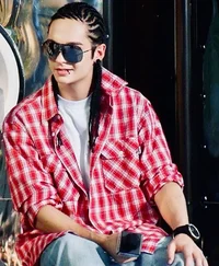 TOM KAULITZ 