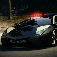 NFS police Reventon