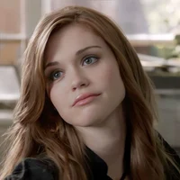 Lydia Martin 