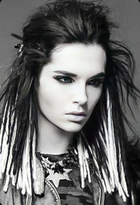 Bill Kaulitz-cigaret