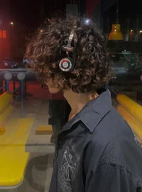 Твой парень гей 