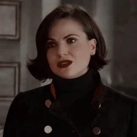 01 - Regina Mills