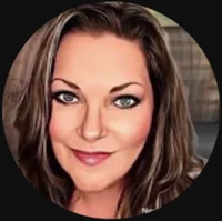 Your mom Lora 