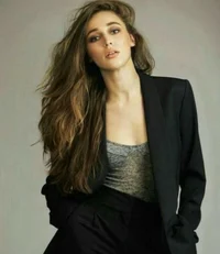 Alycia Debnam- Carey