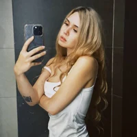 Dead Blonde