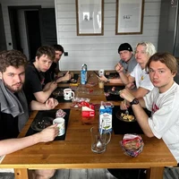 Хазяева и Дилблин