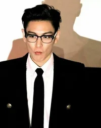 Choi SeungHyun 