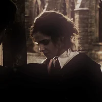 HERMIONE GRANGE R