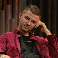 Влад Череватый