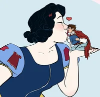 Giantess Snow White