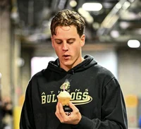 JOE BURROW