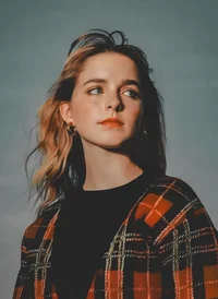 MCKENNA GRACE