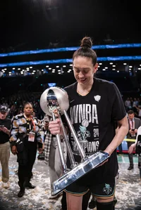 Breanna Stewart