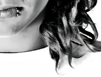 Том Каулитц - миссия