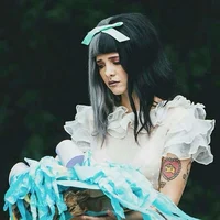 1 - Kings And Queens