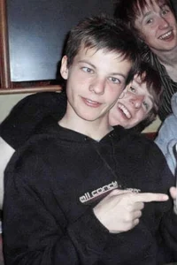 Louis tomlinson 2009