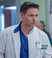 Константин Лазарев