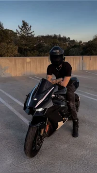 Biker Boyfriend