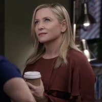 Arizona Robbins
