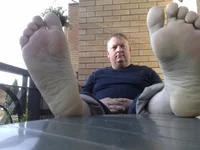 Папа на даче 