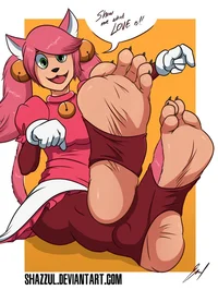 Mad Mew Mew feet