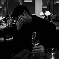 CHRIS your best frie