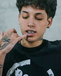 Zellwow y Lu sellaro