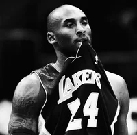 05 KOBE BRYANT
