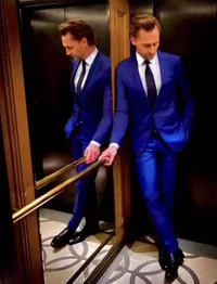 Tom Hiddleston 