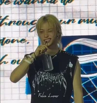 7SKZ Lee Felix