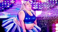 Fat alexa bliss 